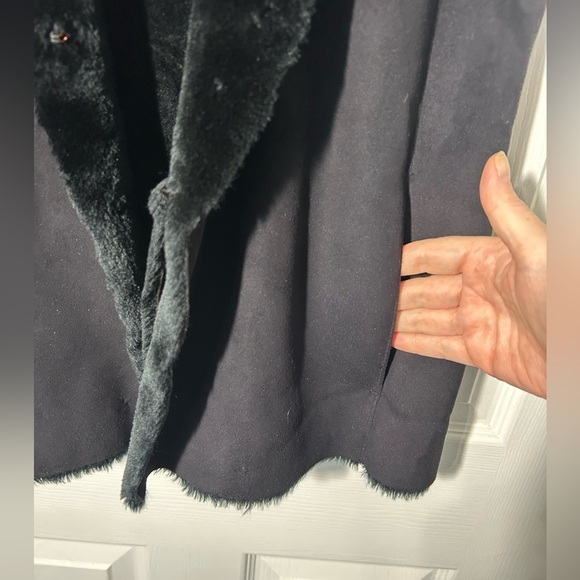 Ralph Lauren Black Label Faux Suede & Fur Collared Black Vest Size Small RL vest - Picture 6 of 11